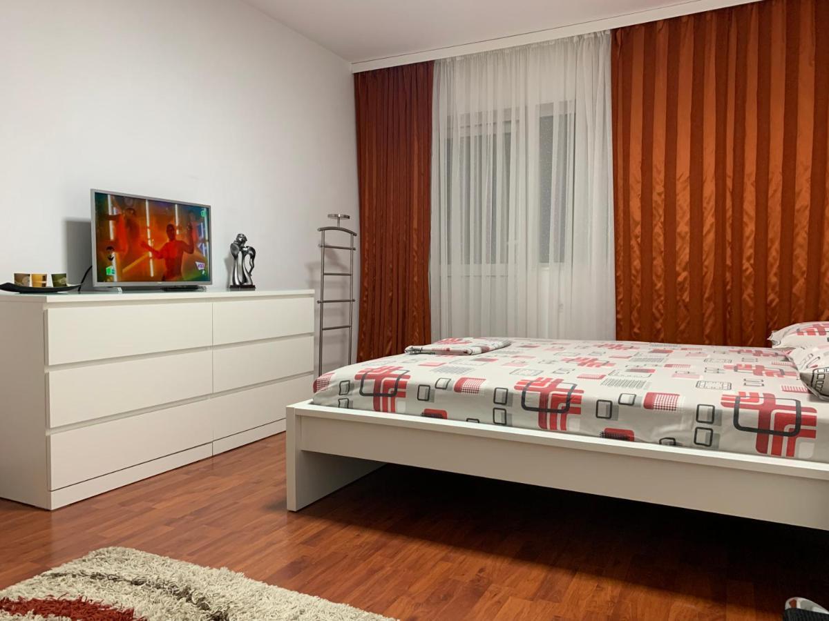 Ana Center Apartment Galaţi Esterno foto