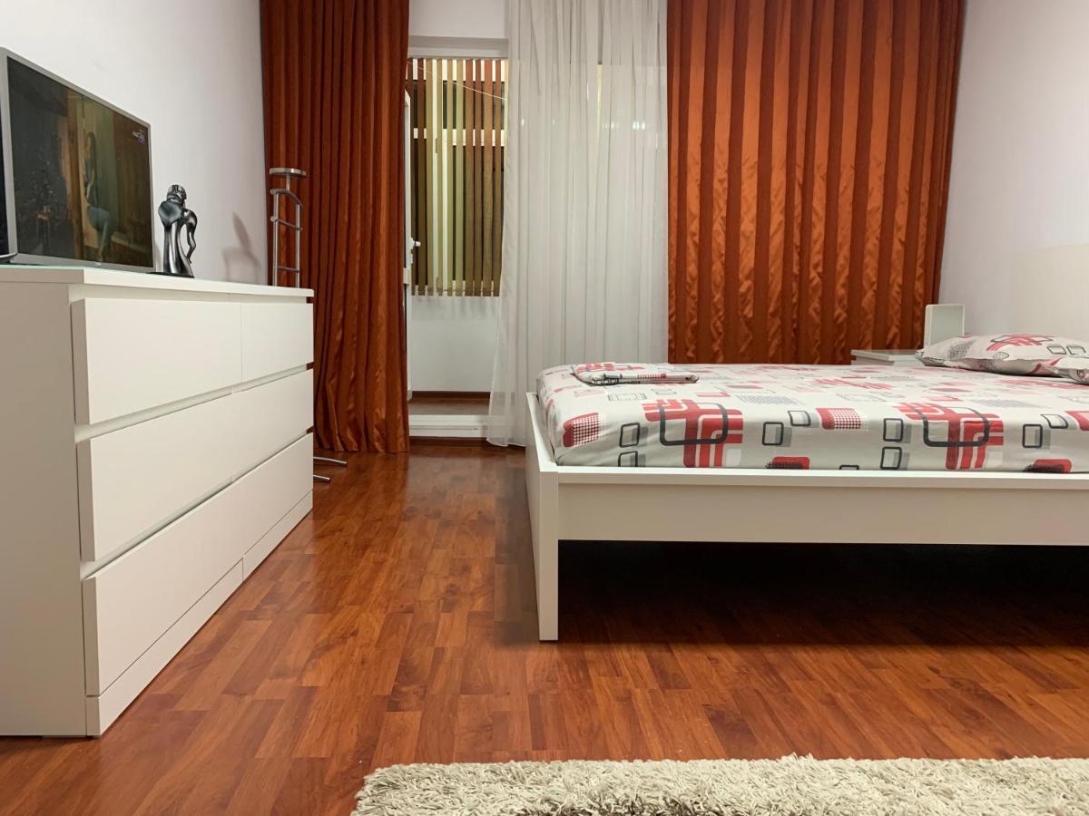 Ana Center Apartment Galaţi Esterno foto